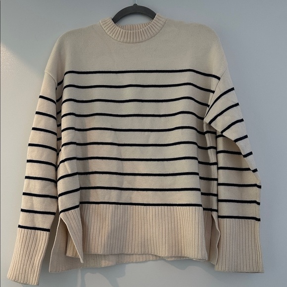 Zara Black & Cream Striped Sweater - Picture 3 of 4